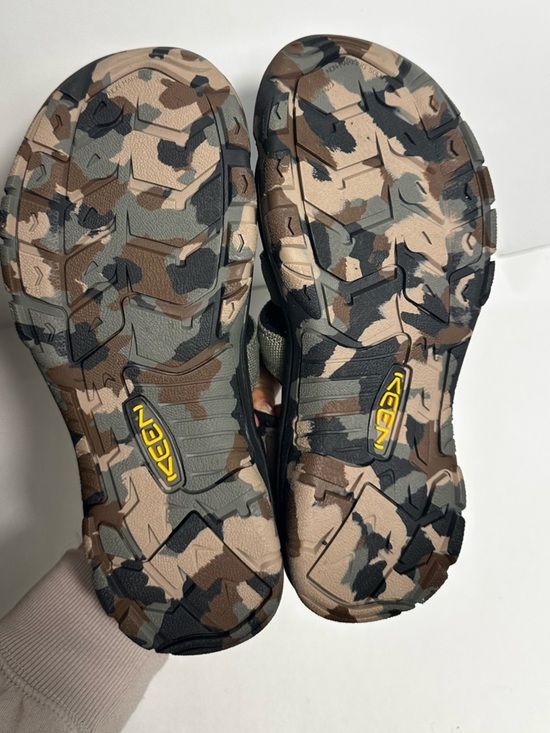 KEEN Men\'s Newport H2 Sandal in Camouflage - Drawstring Size US 7.0 main image 5